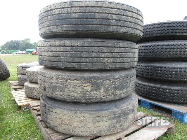 (2) 285-75R24-5 tire_0.JPG